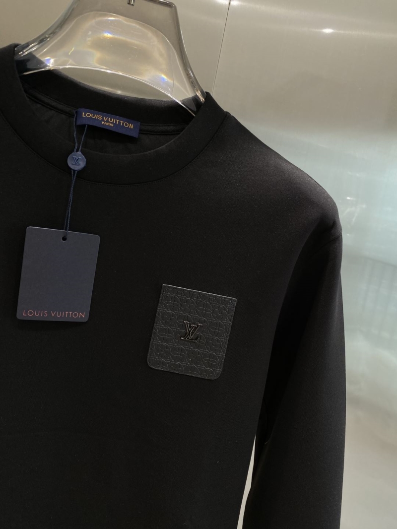 l0vis Vvtt0n t-shirt